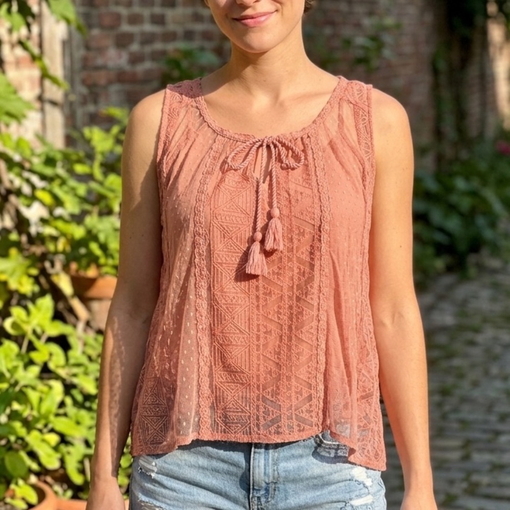 American Eagle Boho Lace Mesh Tank Coral Pink Embroidered Tassel Crochet M EUC